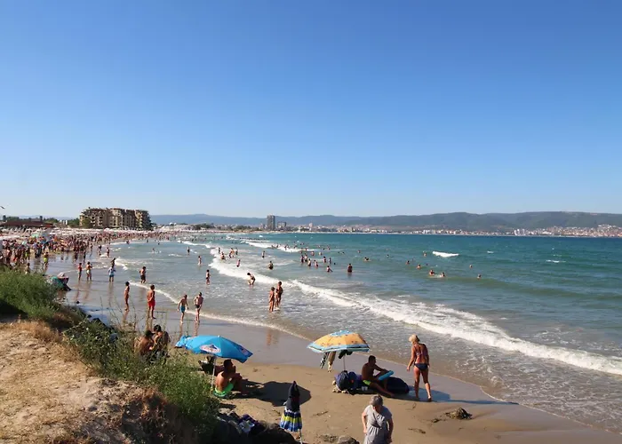 Jasmine A17 Cozy Sunny Lejlighed *